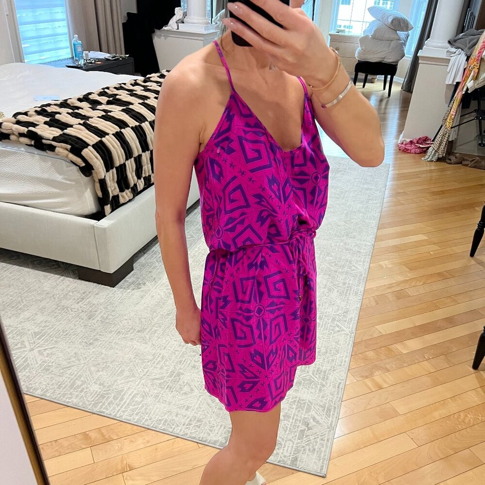 Amanda Uprichard 100% silk dress with belt